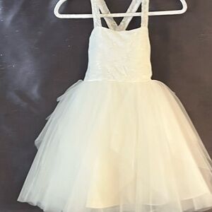 COPY - Elegant White Tulle Dress